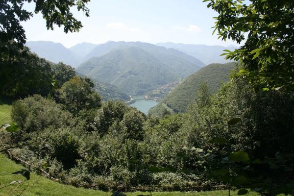 Casa de pueblo en Lugar Prieres, 27