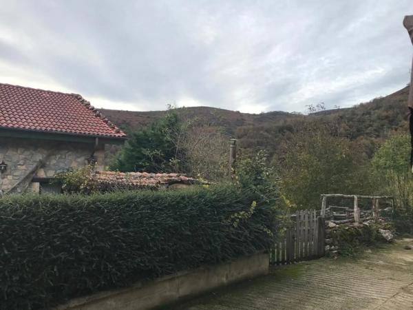 Casa de pueblo en Lugar Prieres, 27