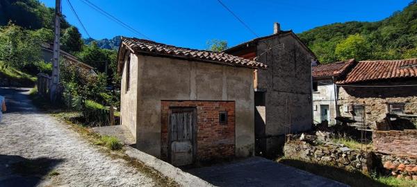 Casa de pueblo en Lugar Lorio, 63