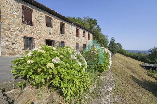 Casa independiente en Lugar Roiles