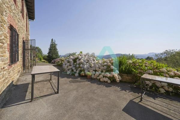 Casa independiente en Lugar Roiles