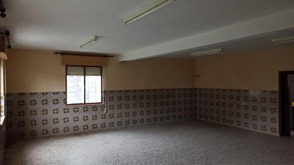 Caserón en carretera la collaona, 1