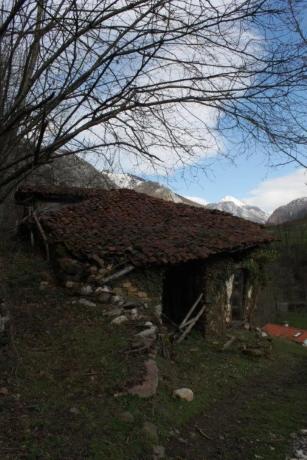 Casa independiente en Lugar Belerda, 33