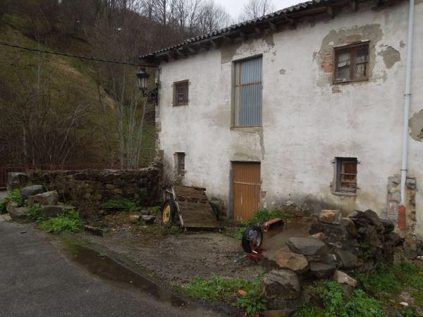 Casa independiente en tarna s/n