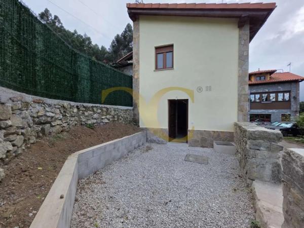 Casa independiente en calle Naves