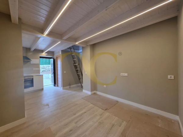 Casa independiente en calle Naves