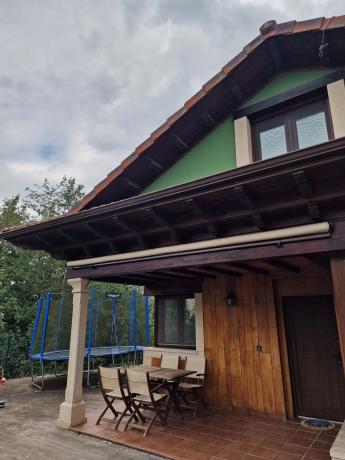 Casa independiente en calle Mestas de Con, 30