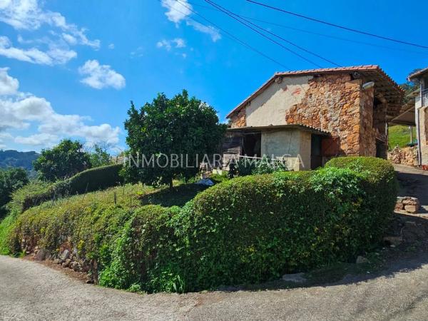 Casa independiente en calle Sales, 208 a