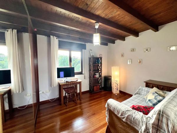 Casa independiente en calle Covielles, 106