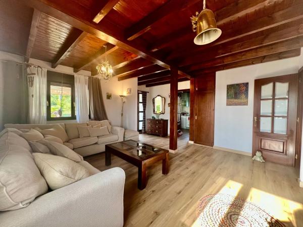 Casa independiente en calle Covielles, 106