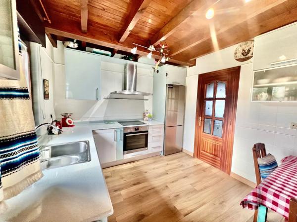 Casa independiente en calle Covielles, 106