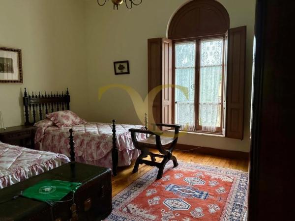 Casa independiente en Borines - Sieres