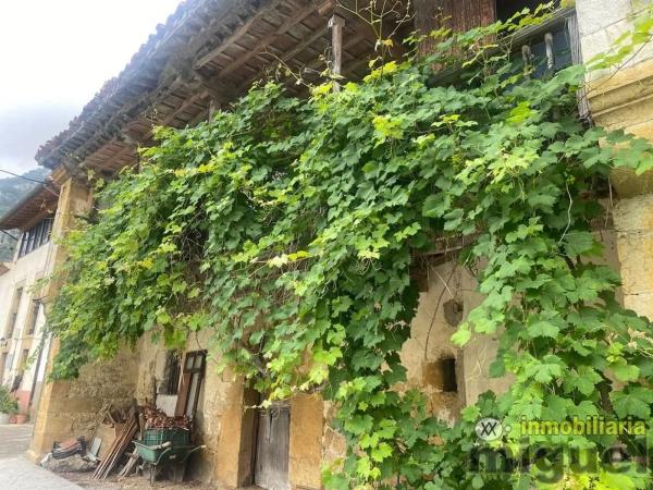 Casa de pueblo en Narganes