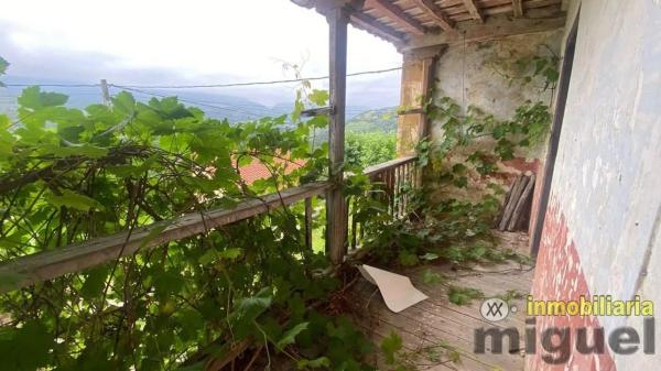 Casa de pueblo en Narganes