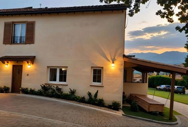 Casa de pueblo en Pi-3