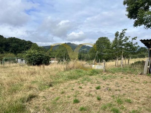 Casa independiente en Lugar Miyares