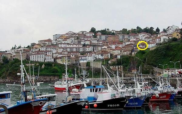 Casa de pueblo en Barrio la Nansa, 448