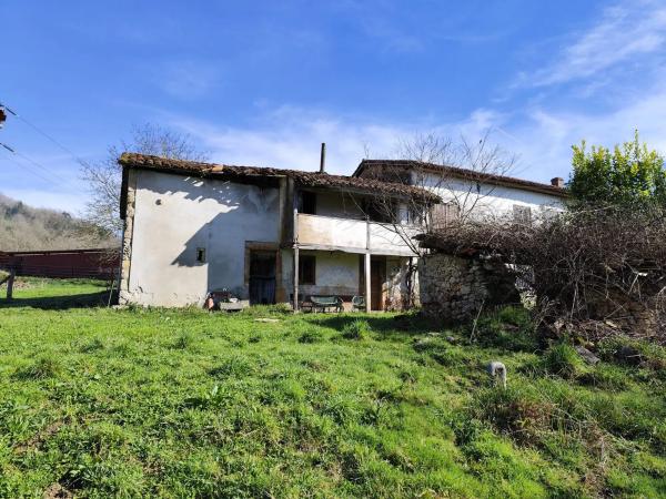 Casa de pueblo en Lugar Prunales, 5