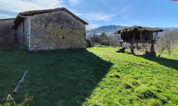 Casa de pueblo en Lugar Prunales, 5