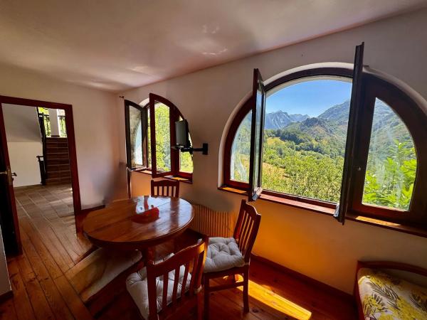 Casa independiente en calle Sames