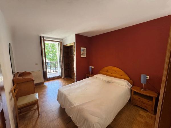 Casa independiente en calle Sames