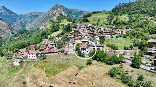 Casa independiente en calle Sames