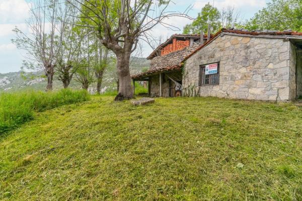 Finca rústica en Lugar Covadonga s/n