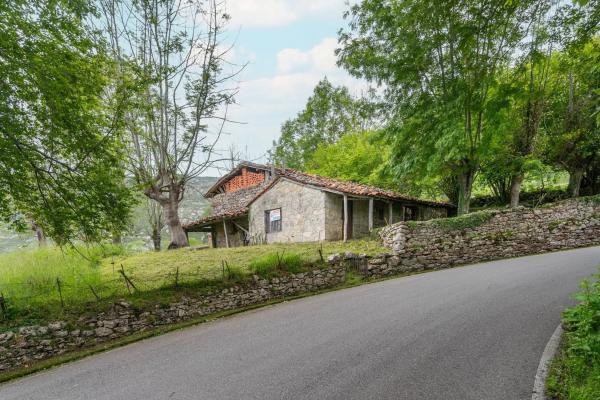 Finca rústica en Lugar Covadonga s/n