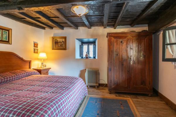 Casa independiente en avenida Espinaredo, 5