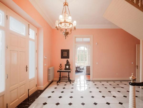 Palacio en Lugar Sebares