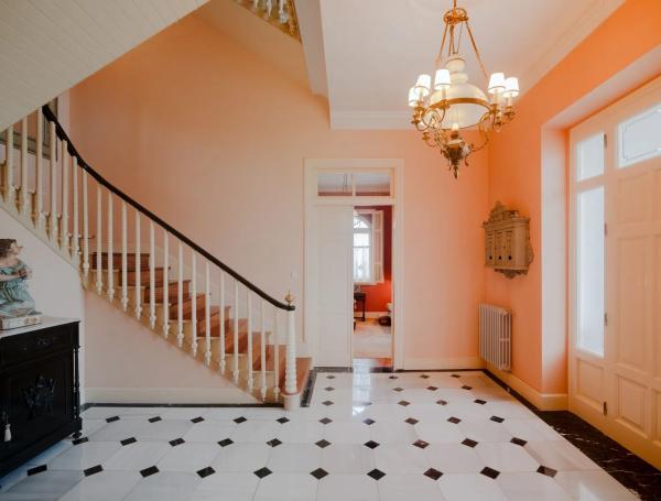 Palacio en Lugar Sebares