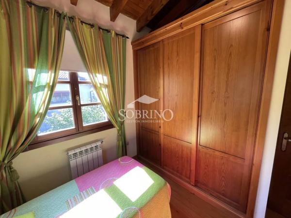 Casa independiente en Vía, 1