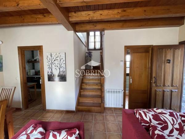 Casa independiente en Vía, 1