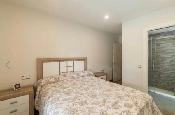 Casa independiente en avenida la paz, 45