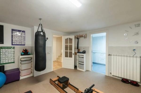 Casa independiente en avenida la paz, 45