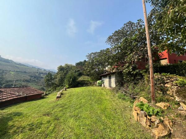 Casa independiente en Lugar de Parres, San Juan, 17