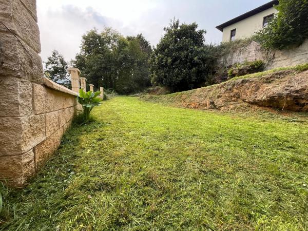 Casa independiente en Lugar de Parres, San Juan, 17