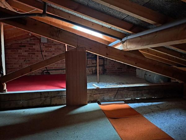 Casa independiente en calle Naves