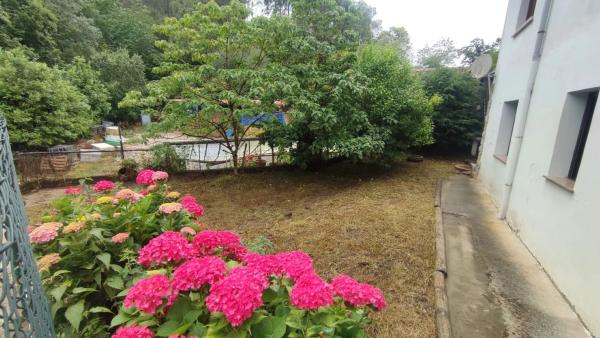 Casa independiente en calle Naves