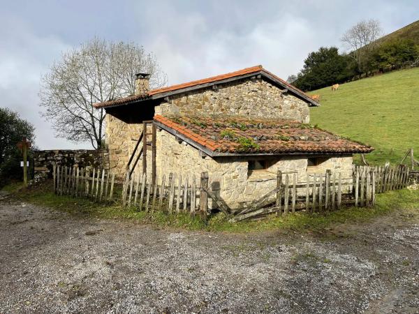 Casa rural en calle Oriente s/n Asturias