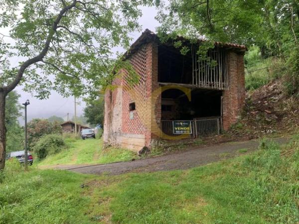Casa independiente en Lugar Santoveña