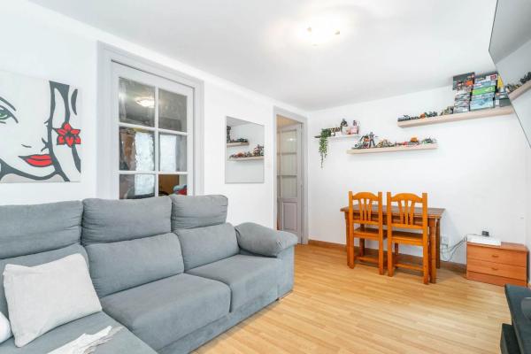 Casa independiente en calle Infante, 11