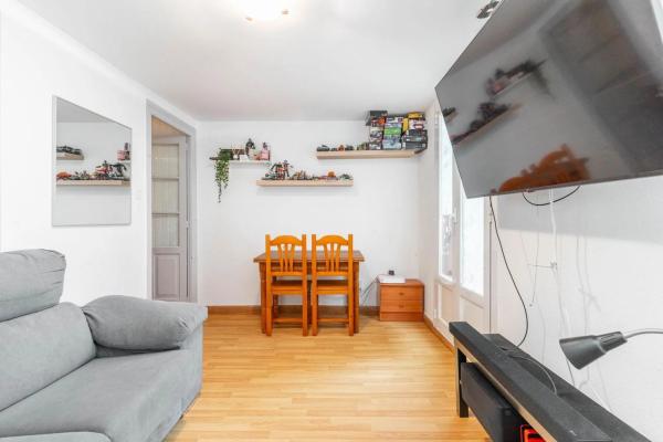 Casa independiente en calle Infante, 11