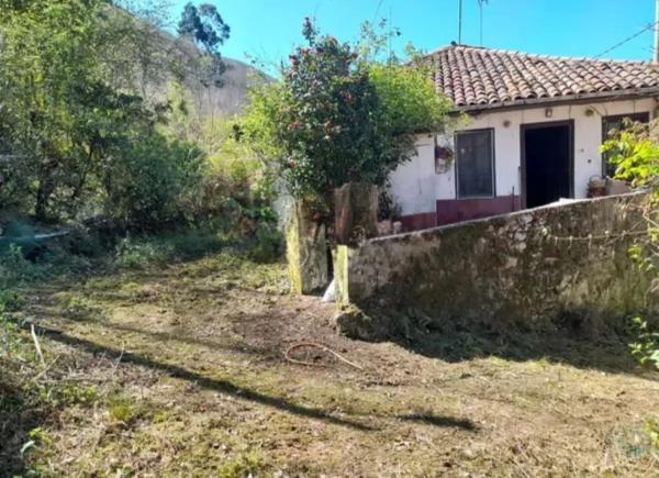 Casa de pueblo en Buda