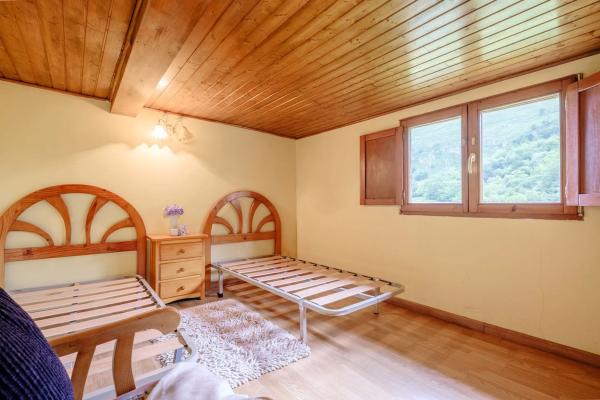 Casa de pueblo en Al Rozapanera