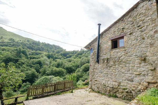 Casa de pueblo en Al Rozapanera