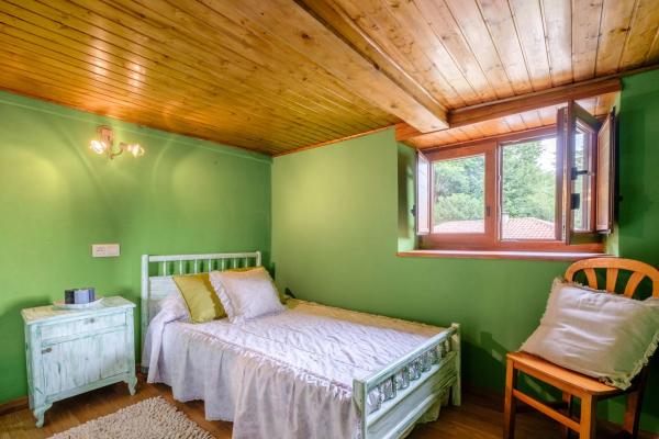 Casa de pueblo en Al Rozapanera