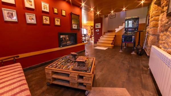 Casa independiente en Hueges s/n