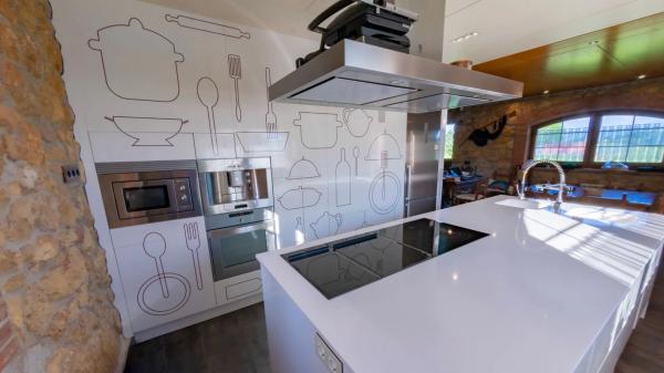 Casa independiente en Hueges s/n