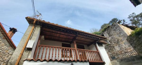 Casa de pueblo en Lugar Alevia